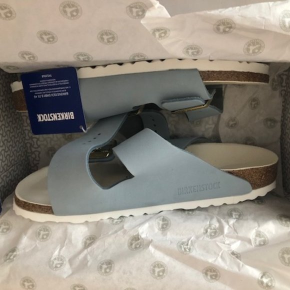 Birkenstock Arizona leather blue sandal. Size: 8, 9 - Picture 7 of 11